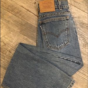 Levi’s 550 relaxed fit
